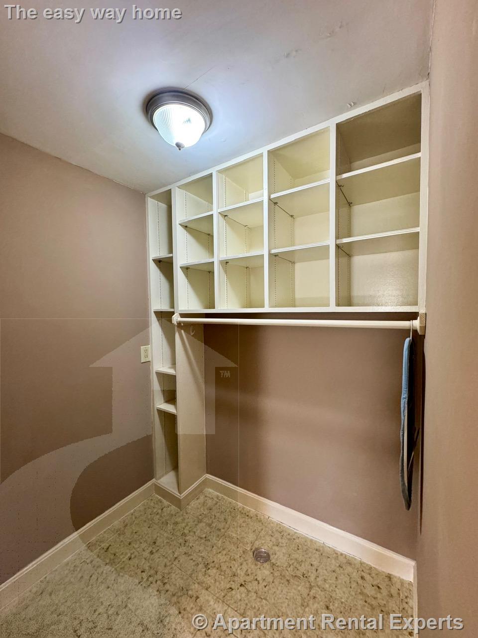1 bed, 1 bath apartment for rent at 175 Summer St Unit 5, Spring Hill — photo 8 of 12