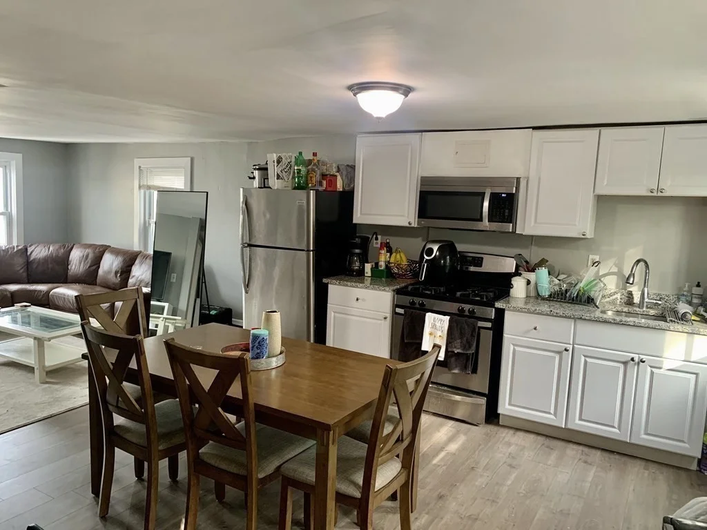 4 bed, 2 bath apartment for rent at 175 W Eighth Unit 2, Boston