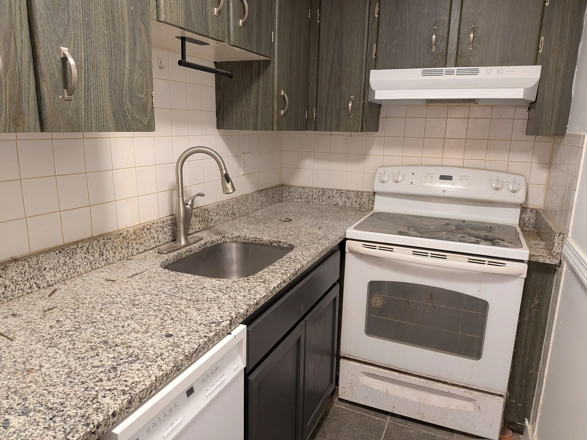 1 bed, 1 bath apartment for rent at 175 Ward St Unit 28, Revere — photo 9 of 14
