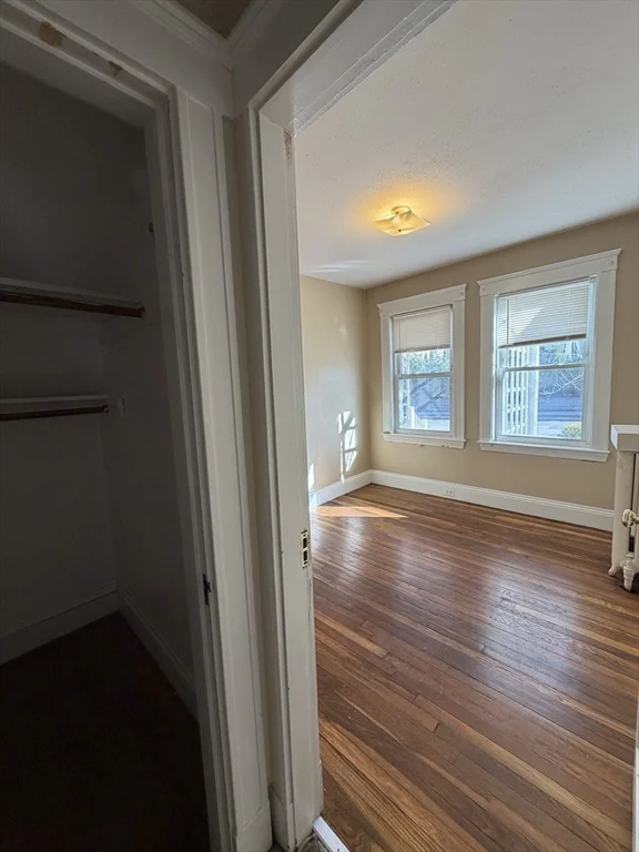 3 bed, 1 bath apartment for rent at 175 Warren St Unit 1, Newton Centre — photo 8 of 9
