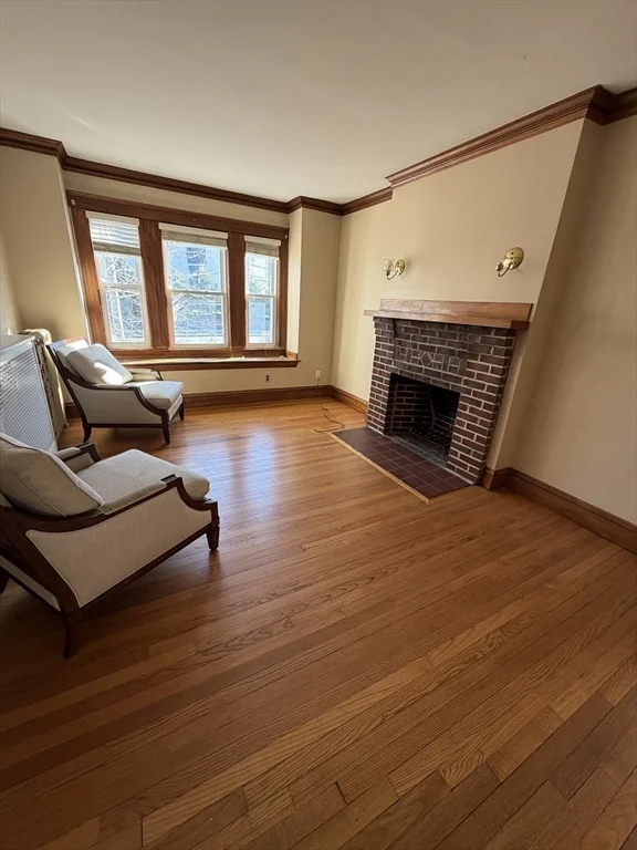 3 bed, 1 bath apartment for rent at 175 Warren St Unit 1, Newton Centre — photo 9 of 9