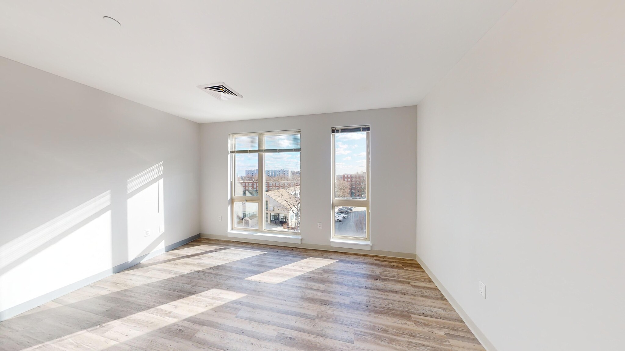 Studio bed, 1 bath apartment for rent at 175 Washington St Unit 1407, Brighton — photo 3 of 4