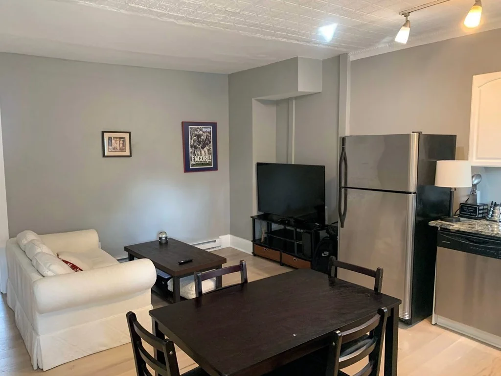 1 bed, 1 bath apartment for rent at 175 West 8th Unit 1, Boston — photo 14 of 16