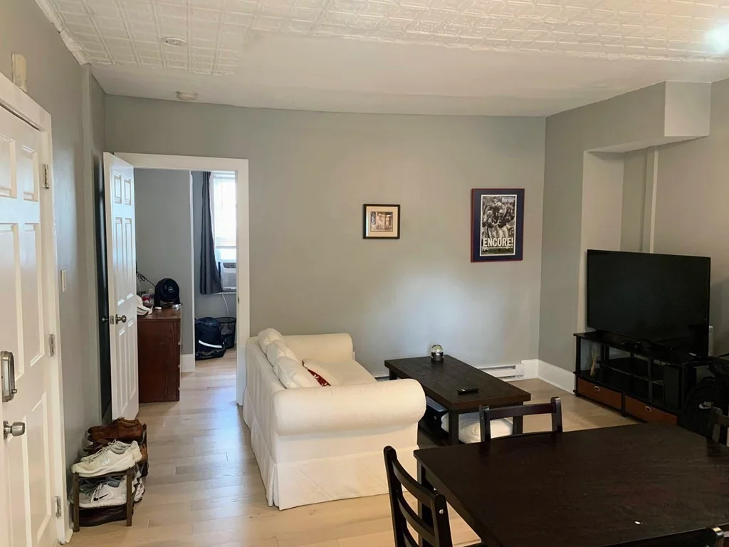 1 bed, 1 bath apartment for rent at 175 West 8th Unit 1, Boston — photo 3 of 16