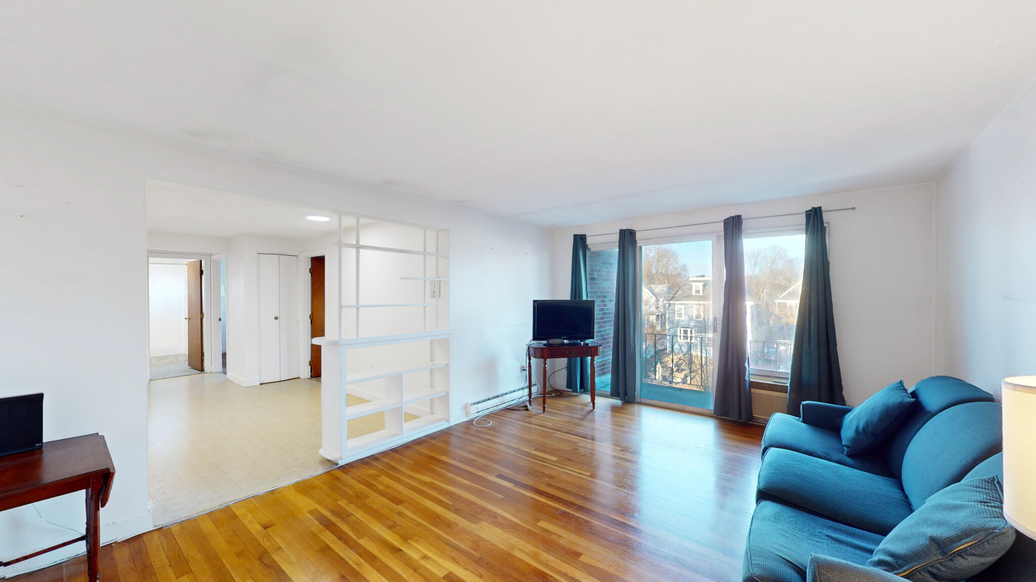2 bed, 1 bath apartment for rent at 175 West Wyoming Ave Unit 39, Melrose — photo 1 of 17