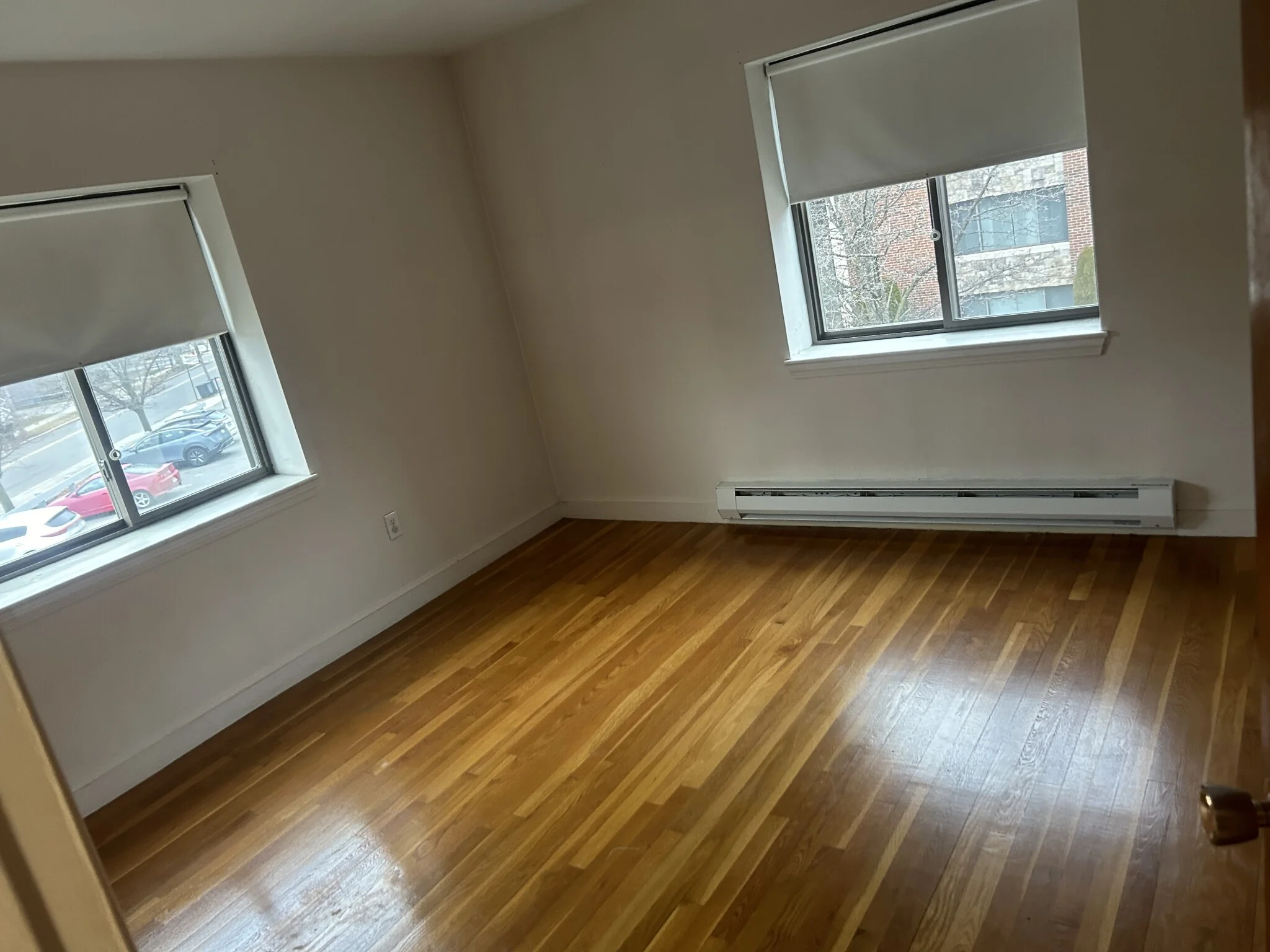 1 bed, 1 bath apartment for rent at 175 West Wyoming Ave Unit 40, Melrose — photo 8 of 21