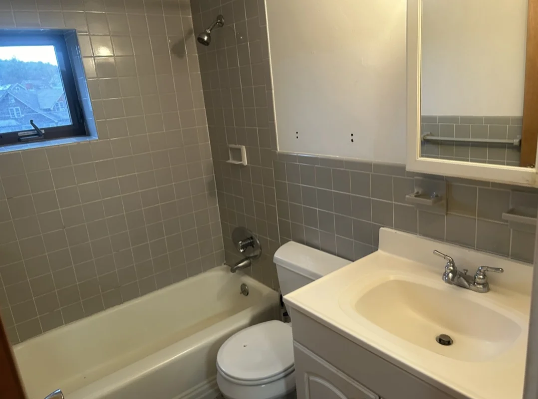 1 bed, 1 bath apartment for rent at 175 West Wyoming Ave Unit 40, Melrose — photo 21 of 21
