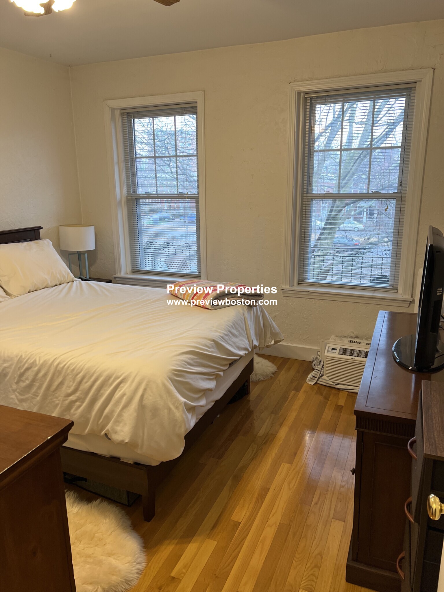 2 bed, 1 bath apartment for rent at 1750 Commonwealth Ave Unit 10, Brighton — photo 35 of 78