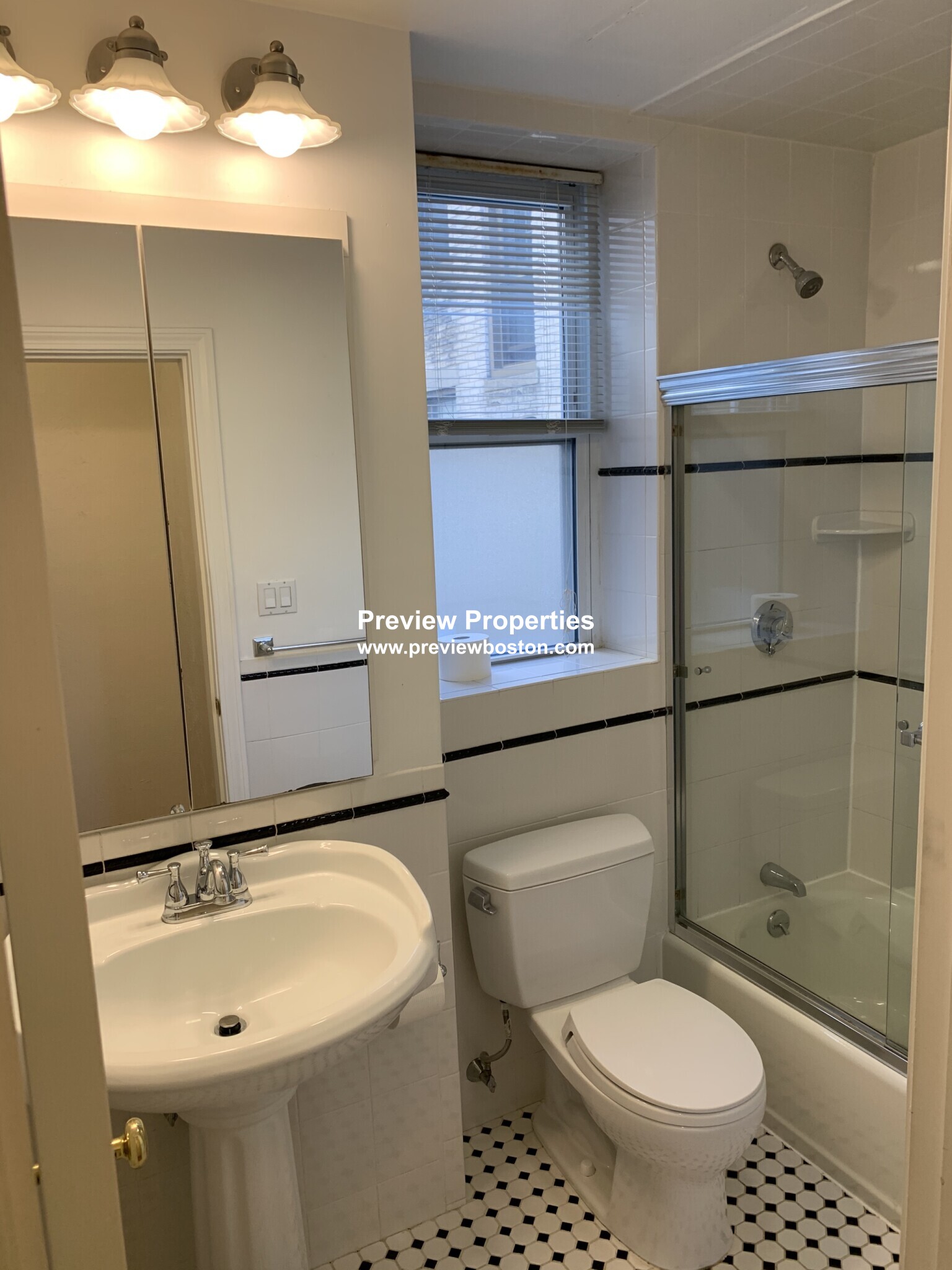 2 bed, 1 bath apartment for rent at 1750 Commonwealth Ave Unit 10, Brighton — photo 73 of 78