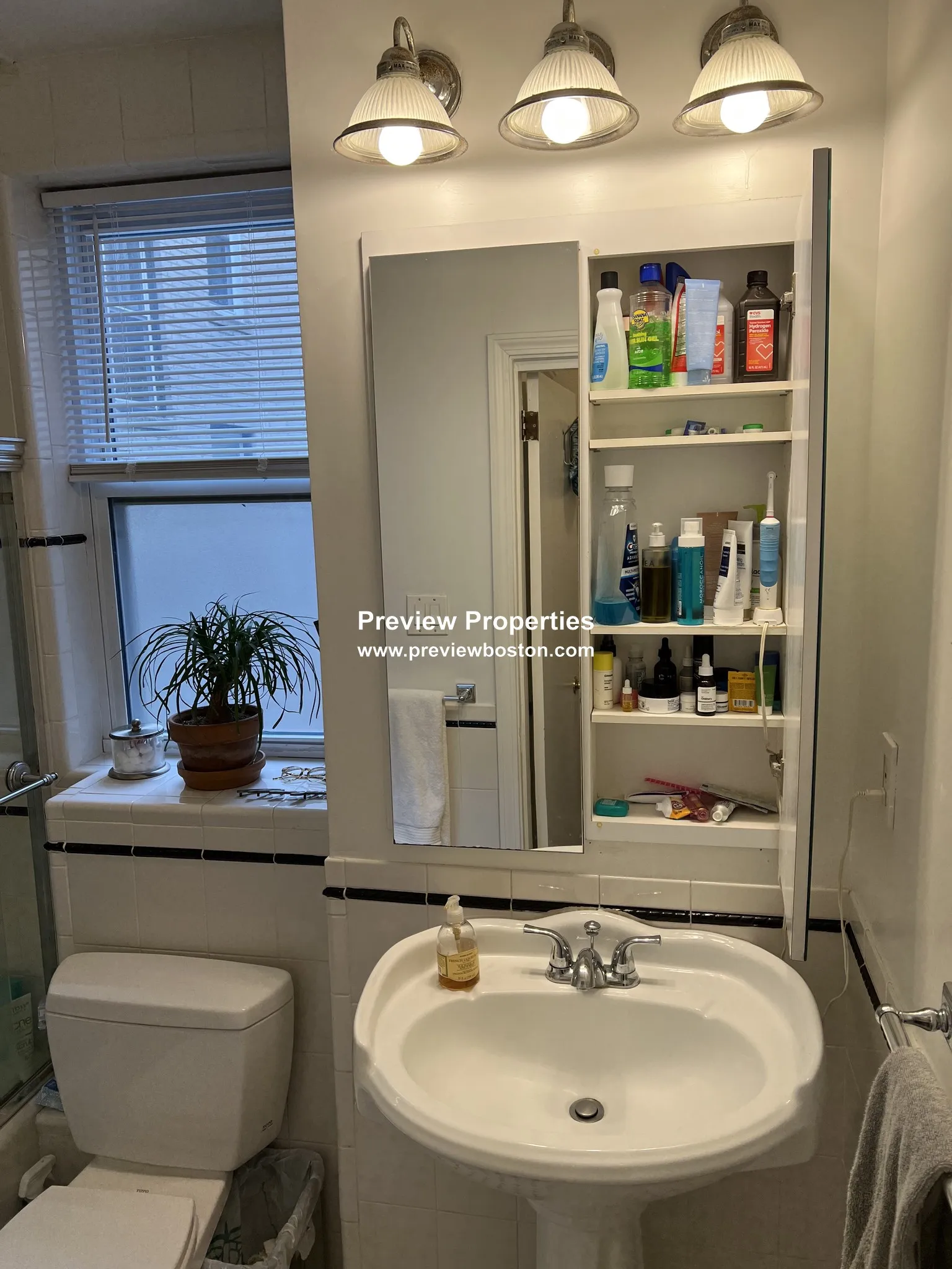 2 bed, 1 bath apartment for rent at 1750 Commonwealth Ave Unit 5P, Brighton — photo 28 of 33
