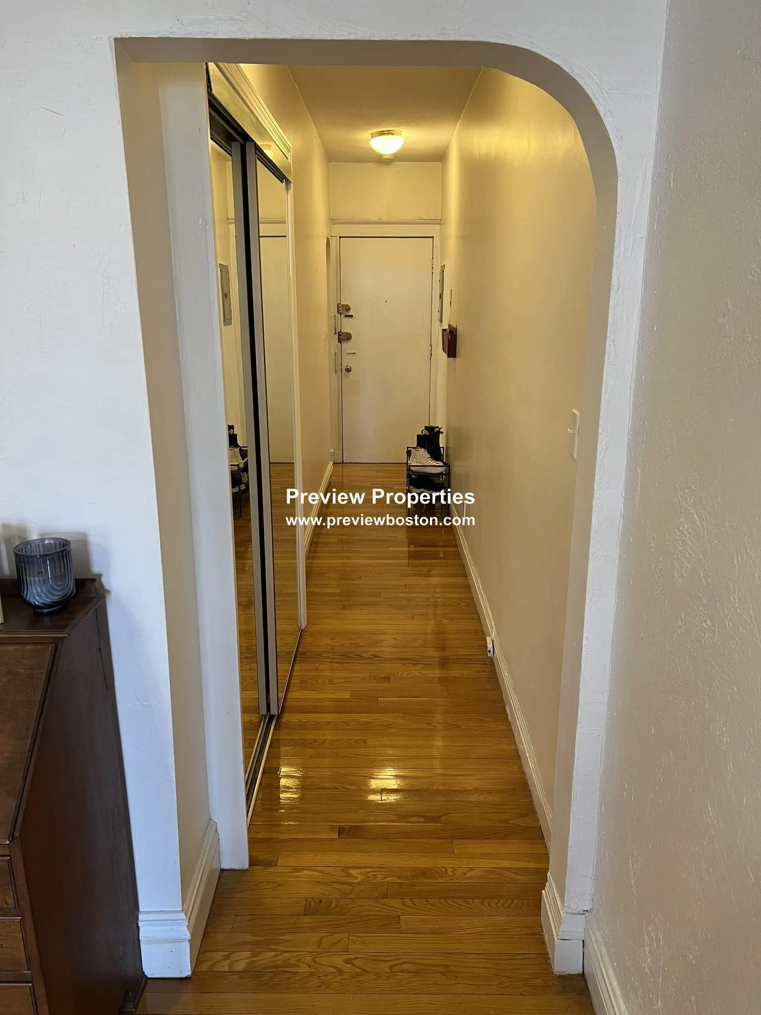 2 bed, 1 bath apartment for rent at 1750 Commonwealth Ave Unit 5P, Brighton — photo 2 of 33