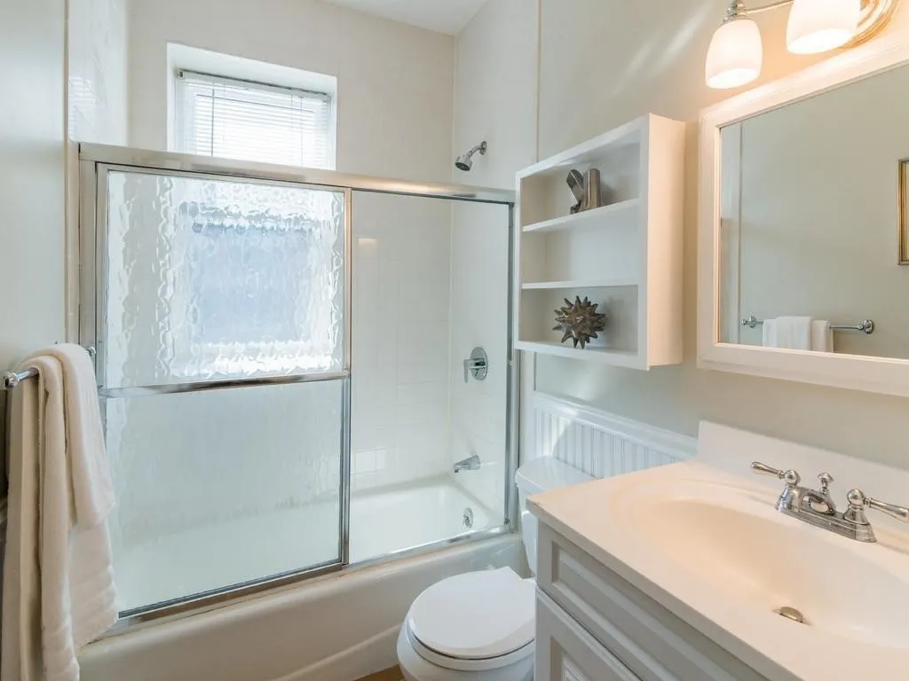 1 bed, 1 bath apartment for rent at 1750 Washington St Unit 1, South End — photo 5 of 8