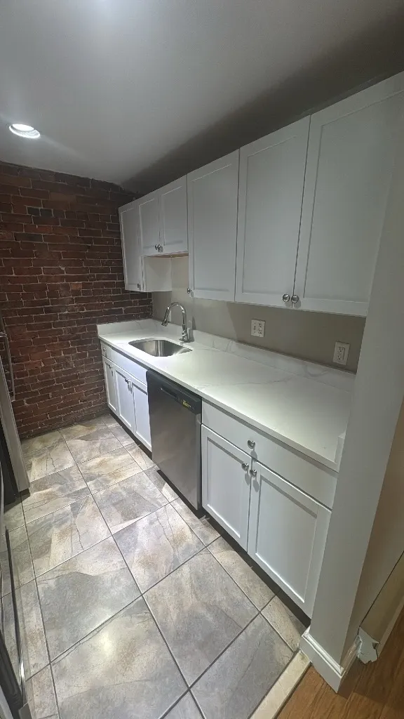 2 bed, 1 bath apartment for rent at 1750 Washington St Unit 10, South End — photo 21 of 25