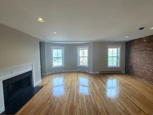 2 bed, 1 bath apartment for rent at 1750 Washington St Unit 10, South End — photo 13 of 25