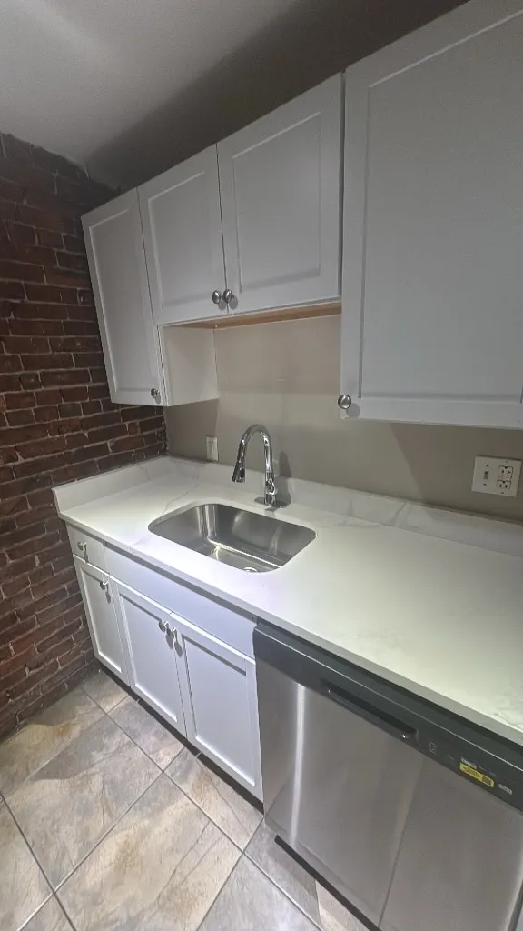 2 bed, 1 bath apartment for rent at 1750 Washington St Unit 10, South End — photo 22 of 25