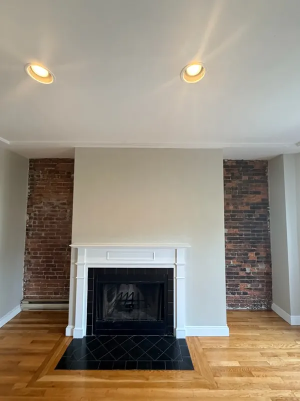 2 bed, 1 bath apartment for rent at 1750 Washington St Unit 10, South End — photo 14 of 25