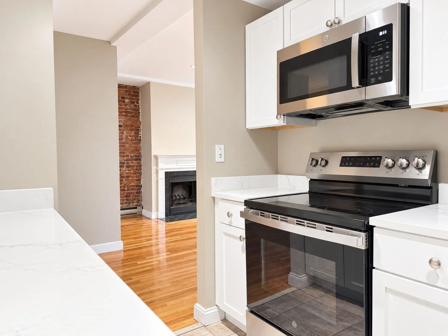 2 bed, 1 bath apartment for rent at 1750 Washington St Unit -10, South End — photo 2 of 18