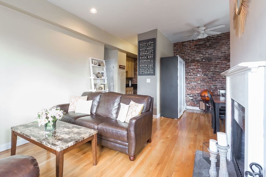 1 bed, 1 bath apartment for rent at 1750 Washington St Unit 7, South End — photo 2 of 10