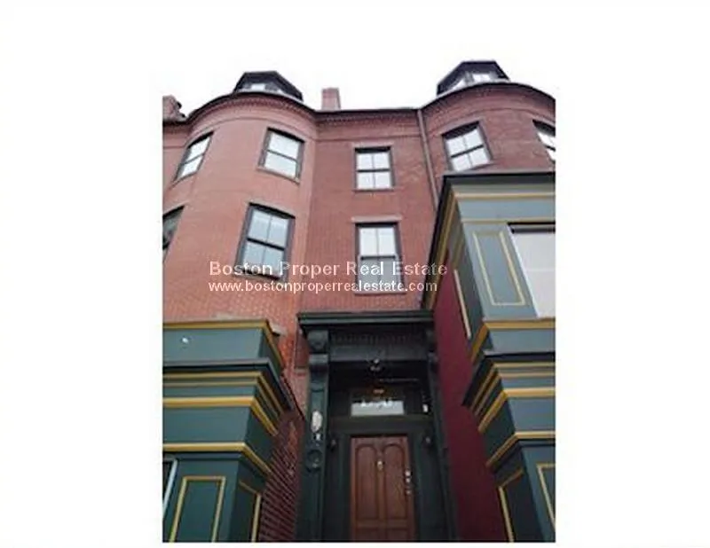 3 bed, 1 bath apartment for rent at 1750 Washington St Unit 8, South End — photo 1 of 5