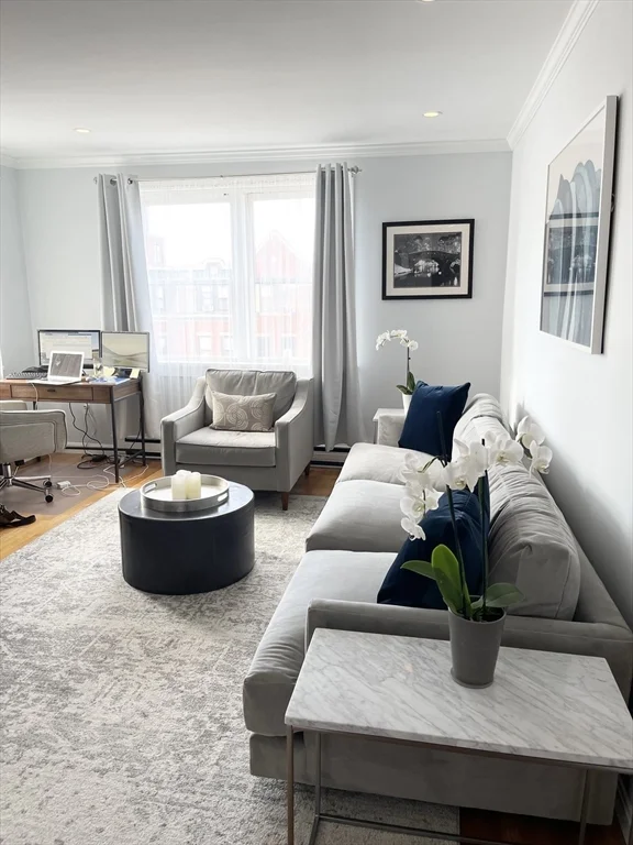 1 bed, 1 bath apartment for rent at 1750 Washington Unit 5, South End — photo 2 of 11