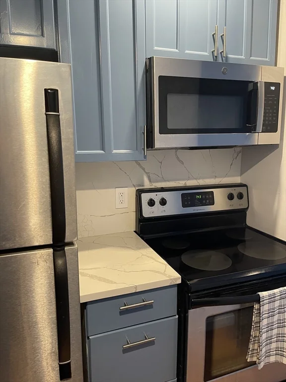 1 bed, 1 bath apartment for rent at 1750 Washington Unit 5, South End — photo 7 of 11