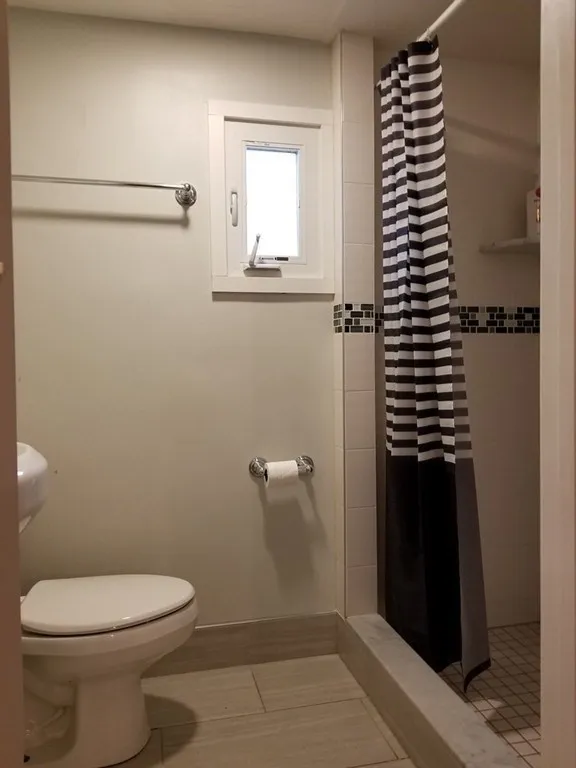 5 bed, 3 bath apartment for rent at 1751 Commonwealth Ave Unit 1, Brighton — photo 6 of 22