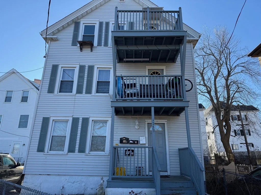 3 bed, 1 bath apartment for rent at 1753 E Rodney French Blvd Unit 3, South End — photo 1 of 12