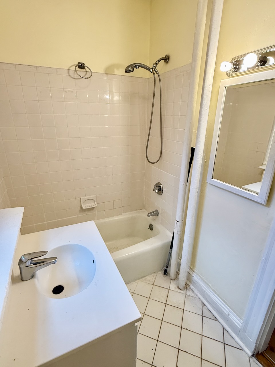 2 bed, 1 bath apartment for rent at 1754 Commonwealth Ave Unit 5, Brighton — photo 13 of 15