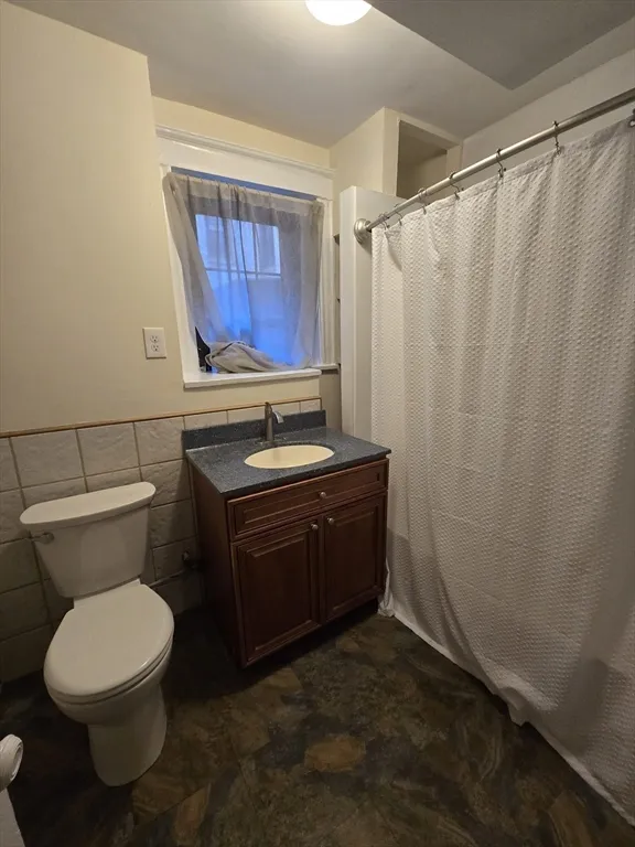 2 bed, 1 bath apartment for rent at 1754 Commonwealth Ave Unit B, Brighton — photo 8 of 8