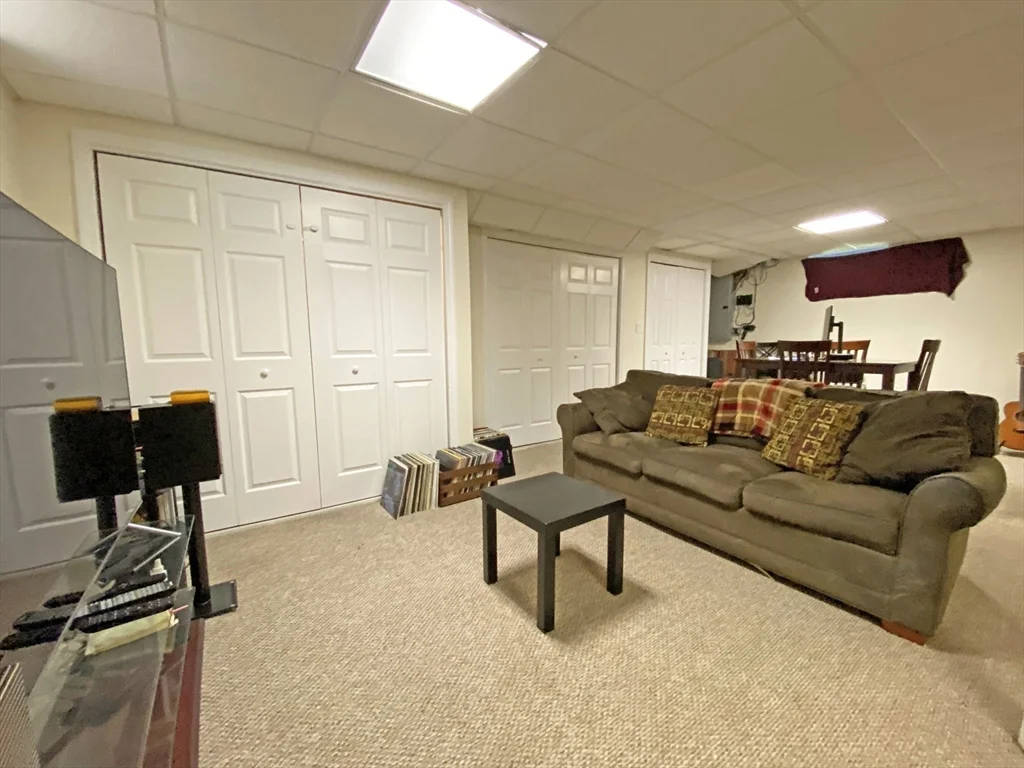 4 bed, 3 bath apartment for rent at 1754 Washington St, Auburndale — photo 21 of 24