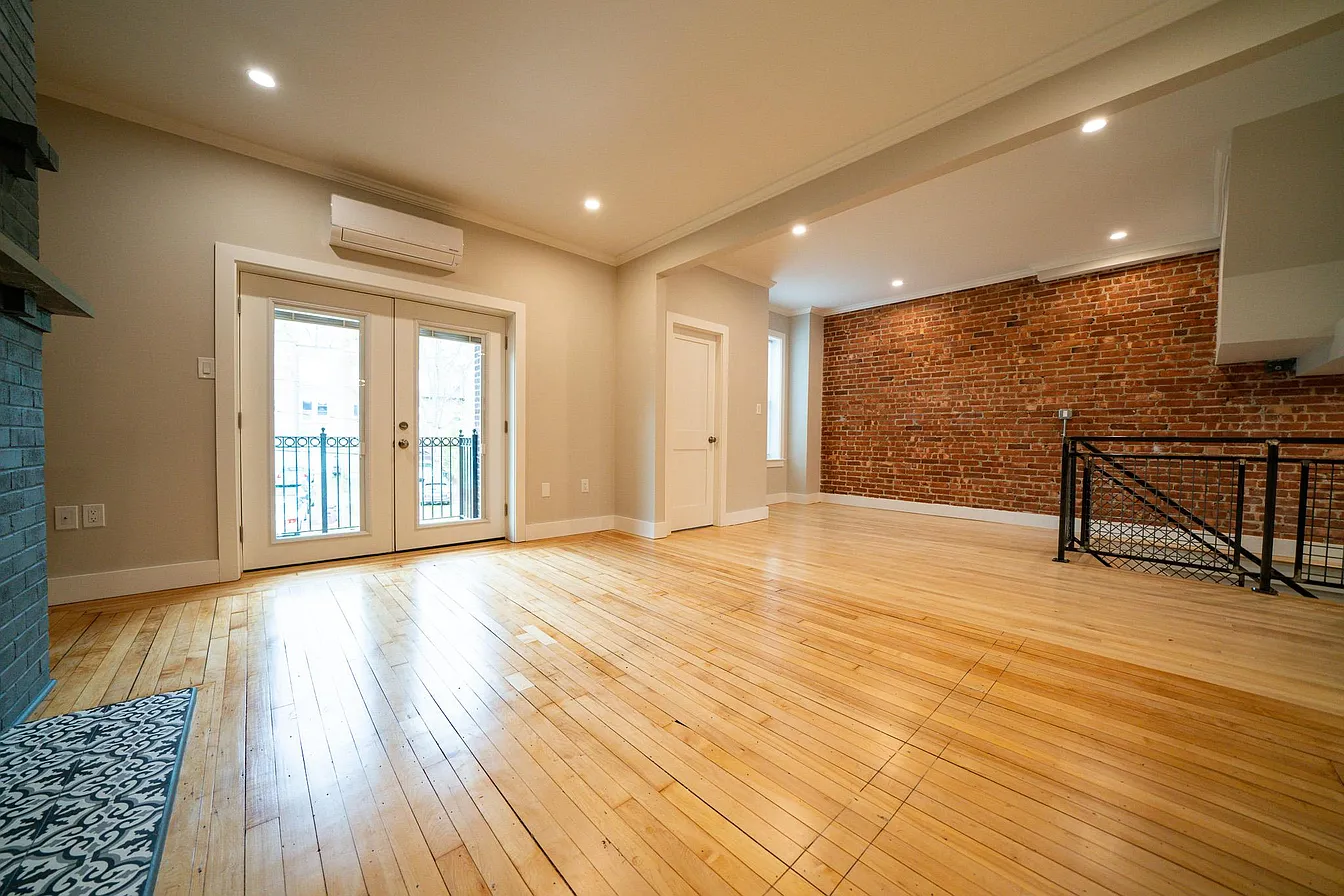 3 bed, 2 bath apartment for rent at 1755 Commonwealth Ave Unit 1, Brighton — photo 7 of 20