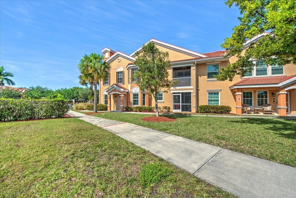 3 bed, 2 bath apartment for rent at 1757 Concordia Lake Circle Unit 3410, Cape Coral — photo 4 of 35