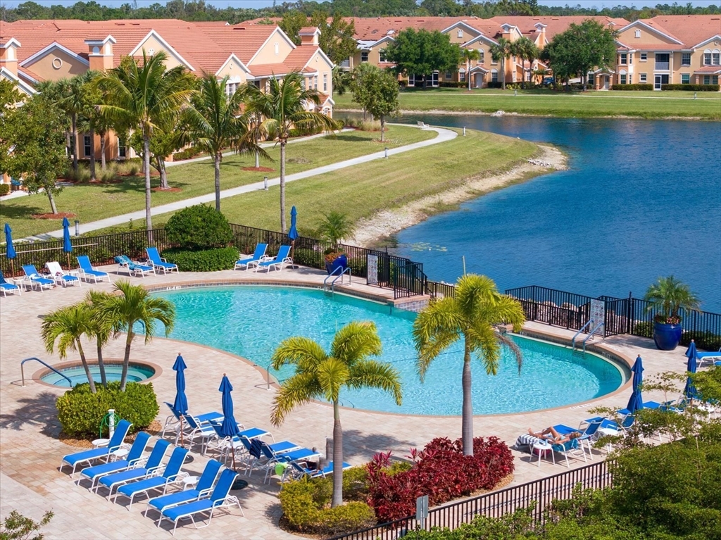 3 bed, 2 bath apartment for rent at 1757 Concordia Lake Circle Unit 3410, Cape Coral — photo 1 of 35