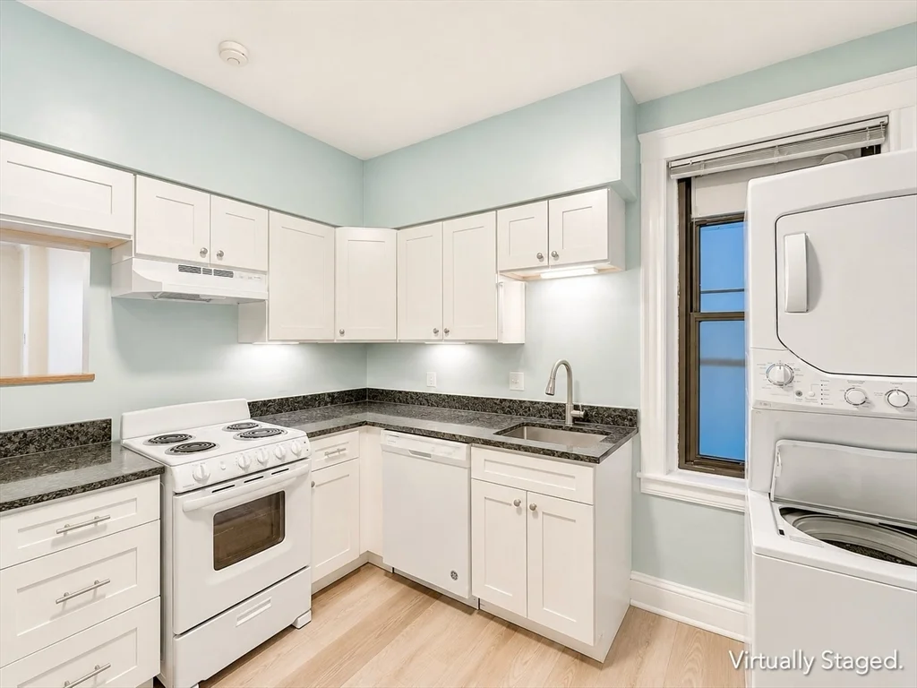 1 bed, 1 bath apartment for rent at 1758 Commonwealth Ave Unit 3, Brighton — photo 6 of 9
