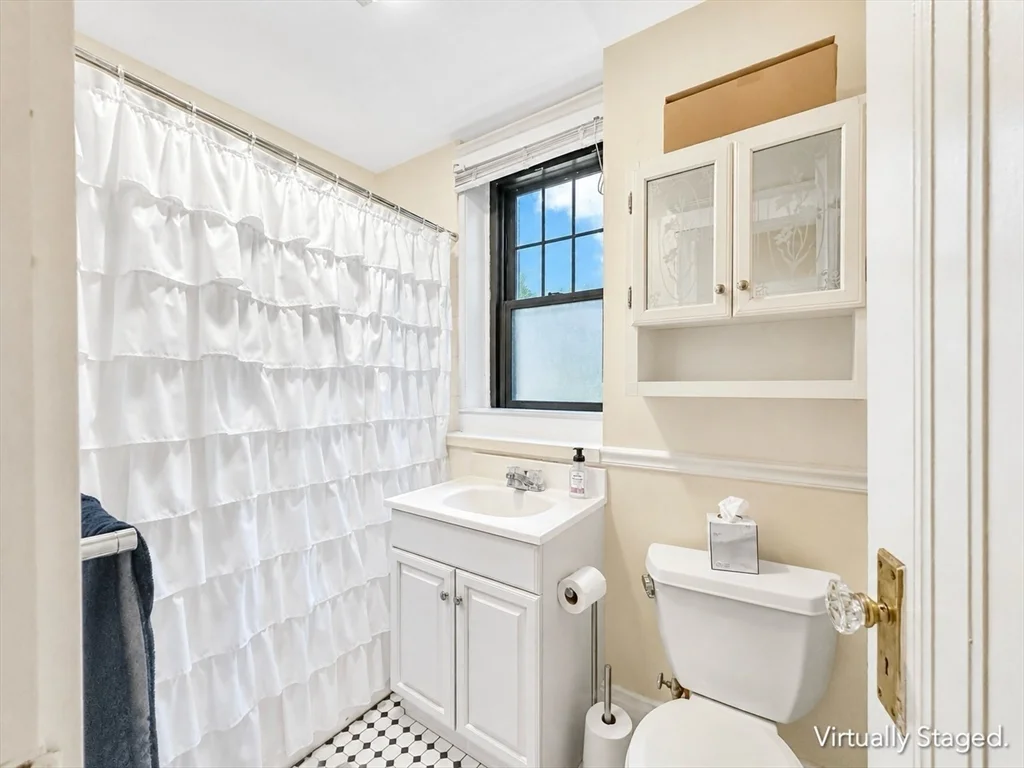 1 bed, 1 bath apartment for rent at 1758 Commonwealth Ave Unit 3, Brighton — photo 9 of 9