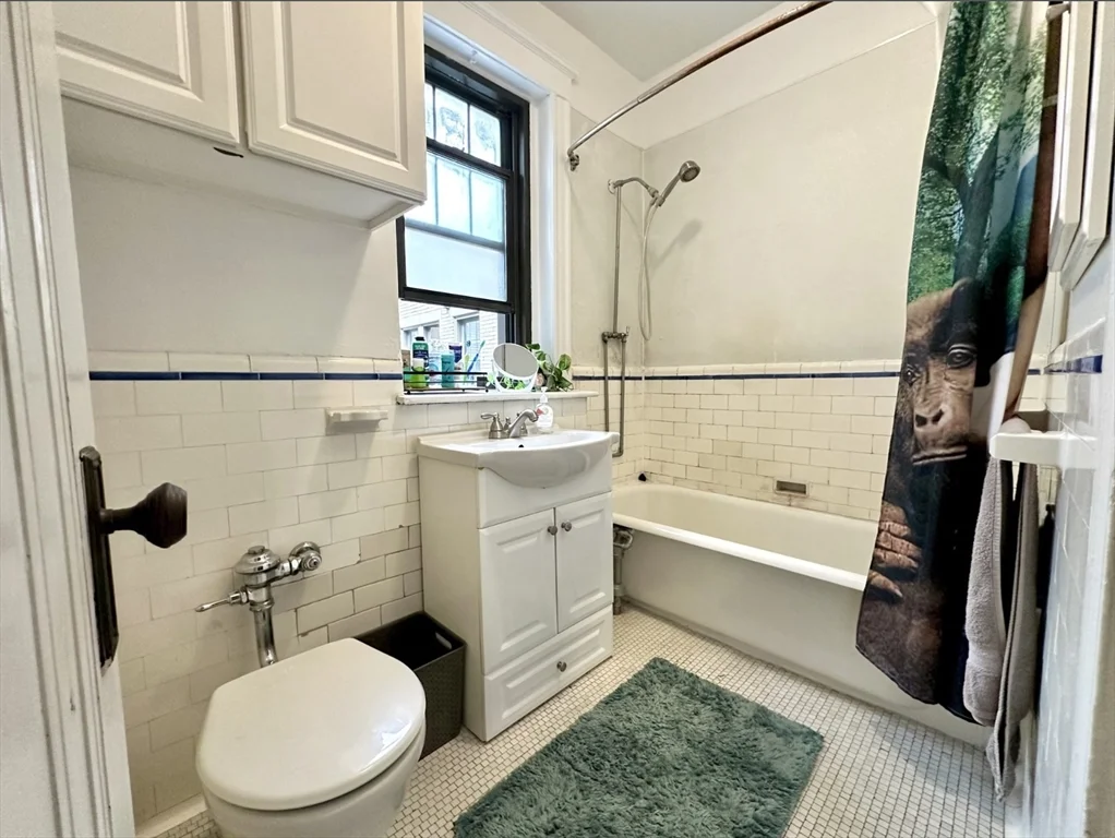 1 bed, 1 bath apartment for rent at 1758 Commonwealth Ave Unit 7, Brighton — photo 12 of 12