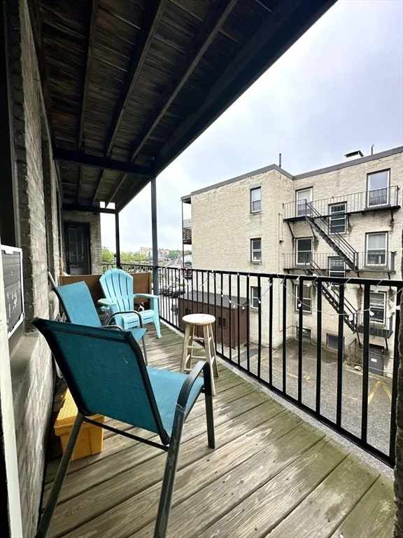 1 bed, 1 bath apartment for rent at 1758 Commonwealth Ave Unit 7, Brighton — photo 11 of 12