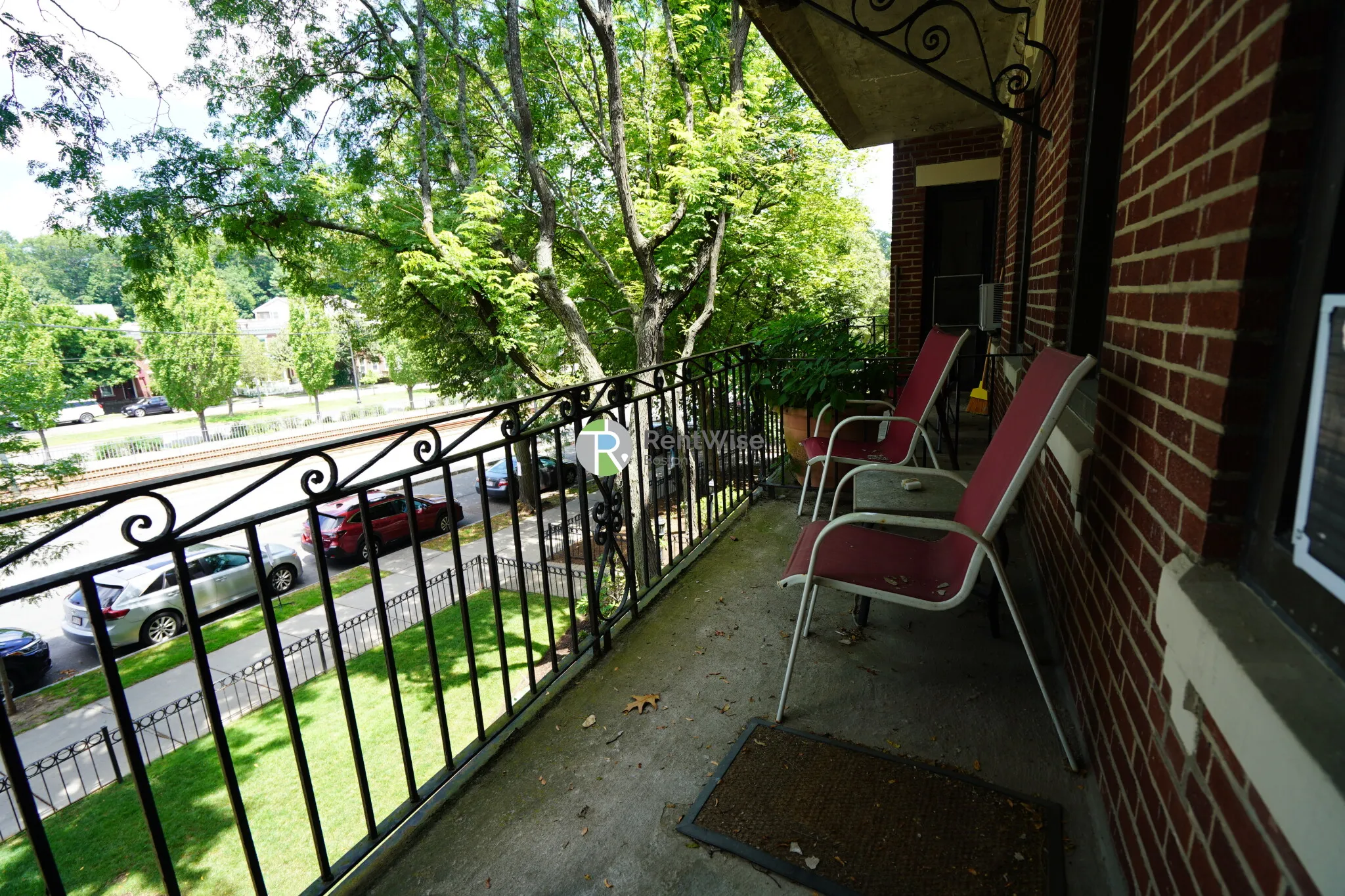 2 bed, 1 bath apartment for rent at 1758 Commonwealth Ave Unit 8, Brighton — photo 3 of 16