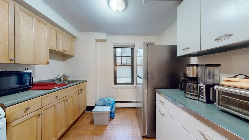 1 bed, 1 bath apartment for rent at 1758 Commonwealth Ave Unit B, Boston — photo 10 of 13