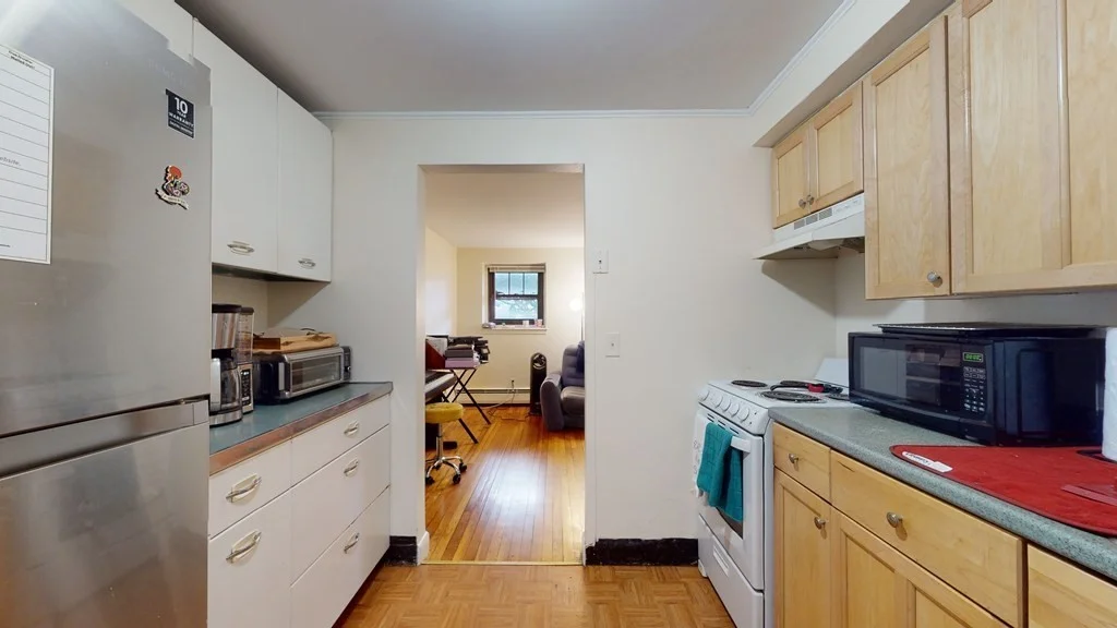 1 bed, 1 bath apartment for rent at 1758 Commonwealth Ave Unit B, Boston — photo 9 of 13