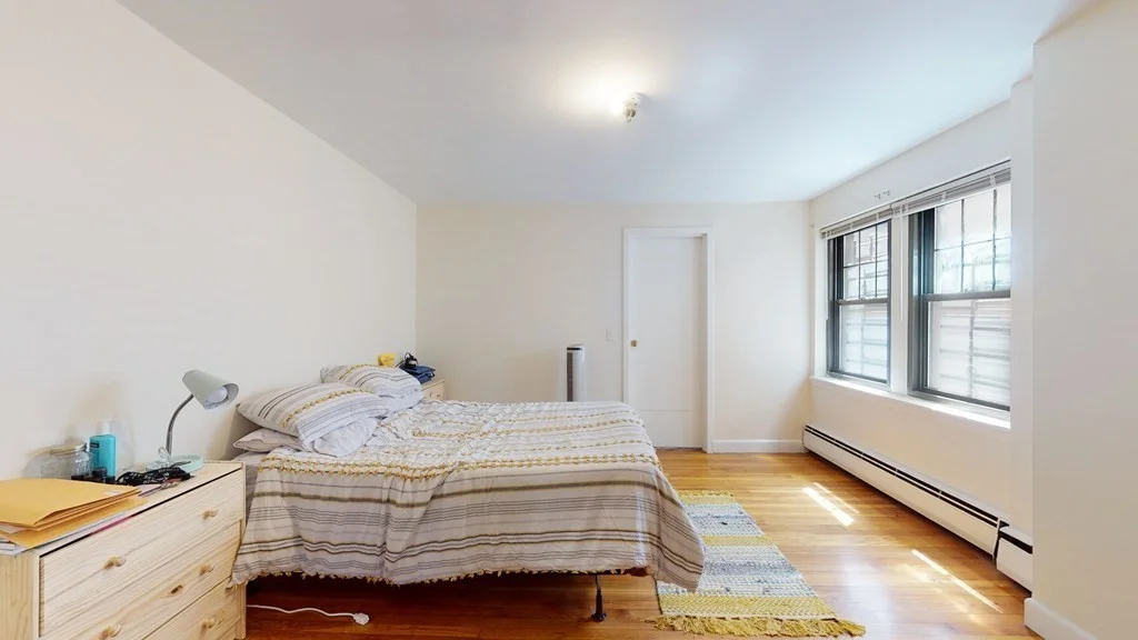 1 bed, 1 bath apartment for rent at 1758 Commonwealth Ave Unit B, Boston — photo 5 of 13
