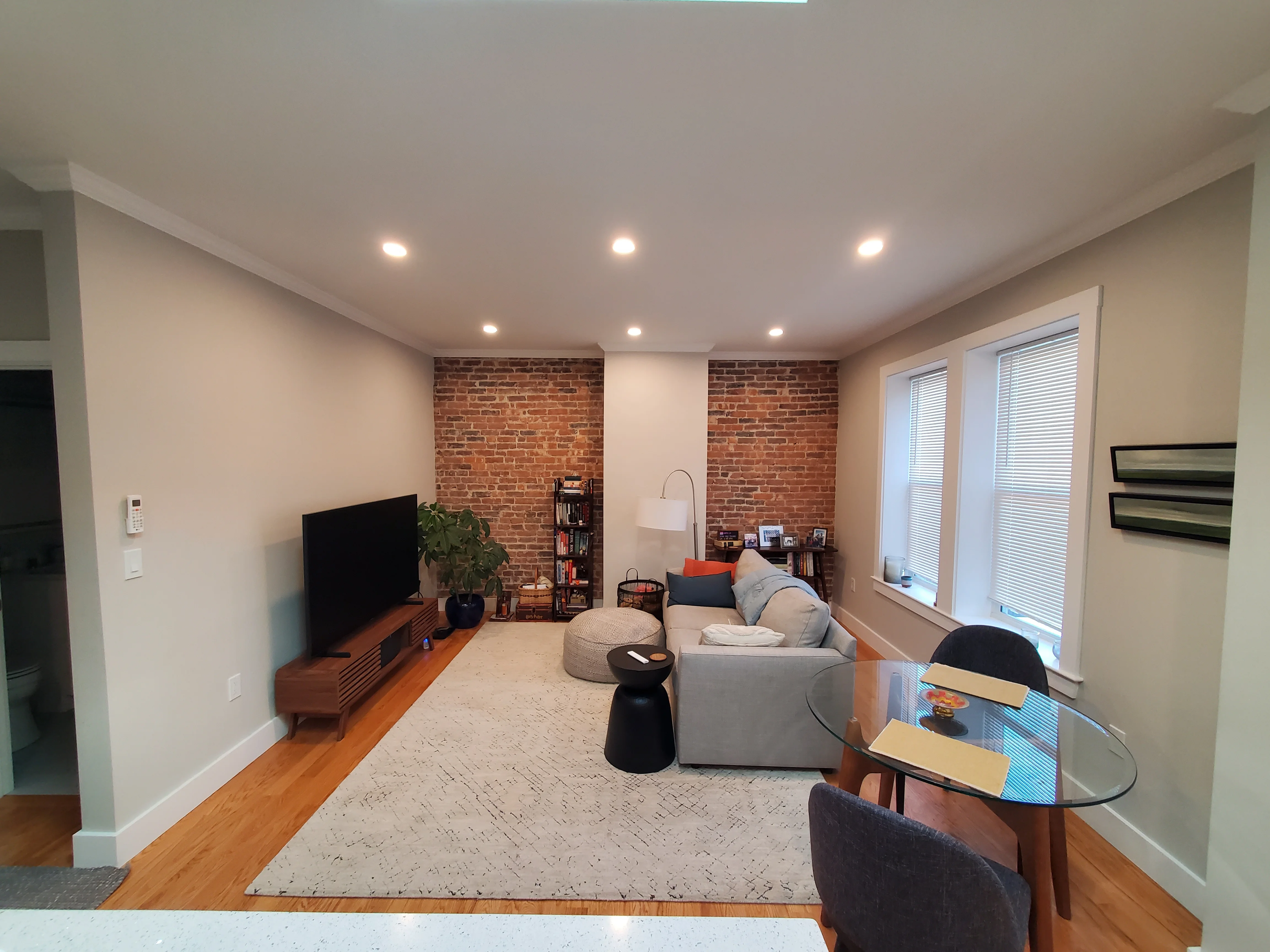 2 bed, 1 bath apartment for rent at 1759 Commonwealth Ave Unit 3, Brighton — photo 5 of 19