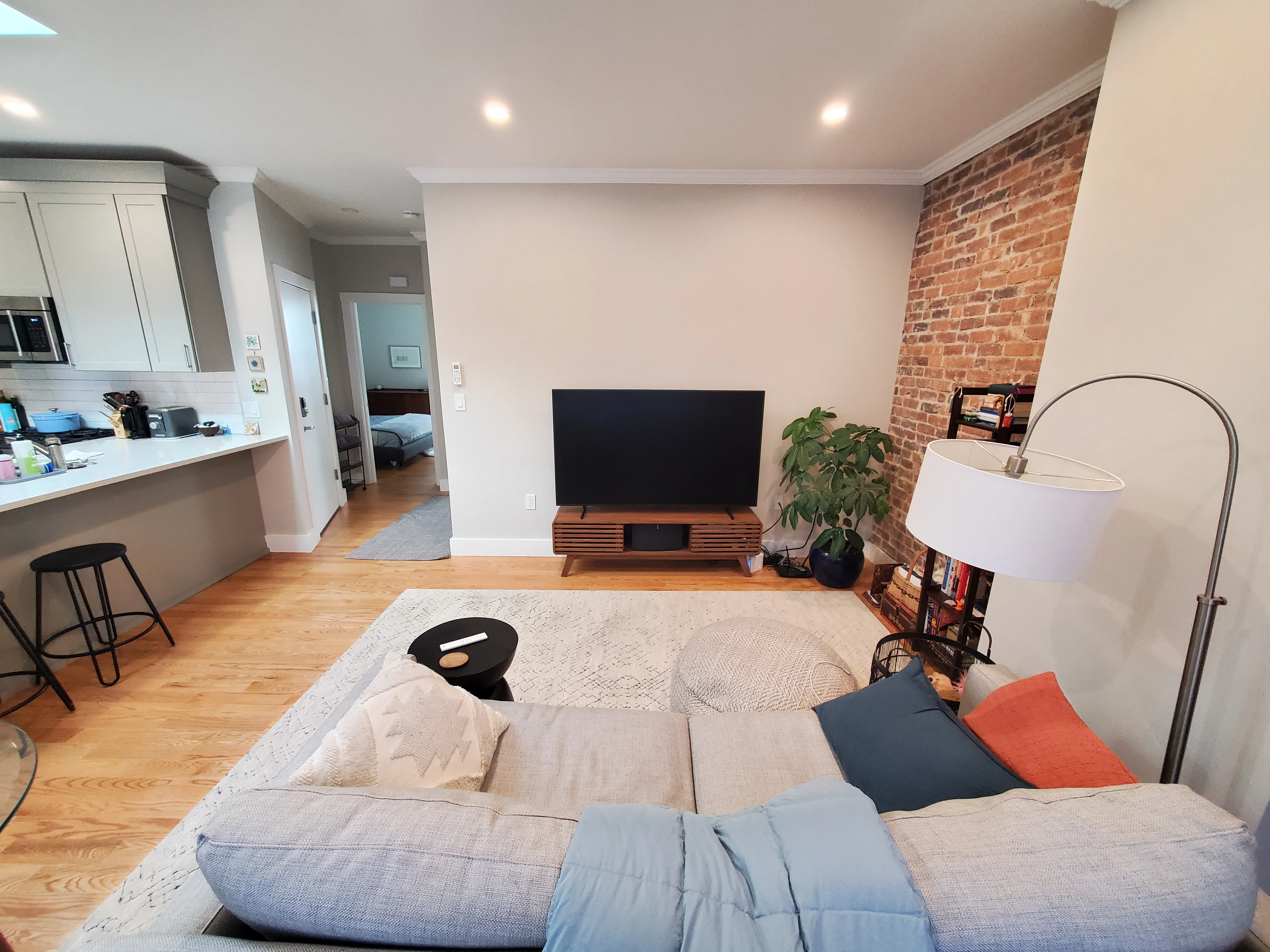 2 bed, 1 bath apartment for rent at 1759 Commonwealth Ave Unit 3, Brighton — photo 9 of 19