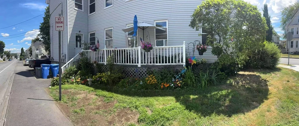 3 bed, 1 bath apartment for rent at 176 Chestnut St Unit 2, Waltham — photo 10 of 10