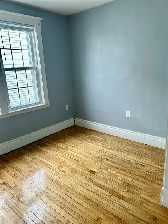 4 bed, 1 bath apartment for rent at 176 Congress Ave Unit 2, Chelsea — photo 6 of 10