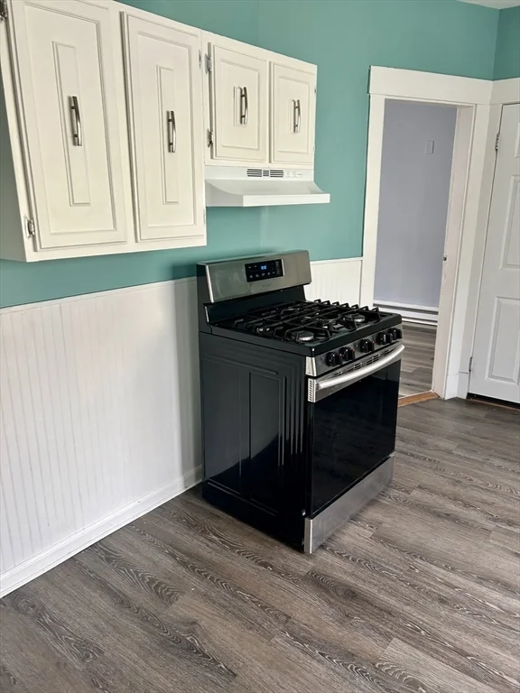 4 bed, 1 bath apartment for rent at 176 Congress Ave Unit 2, Chelsea — photo 4 of 10