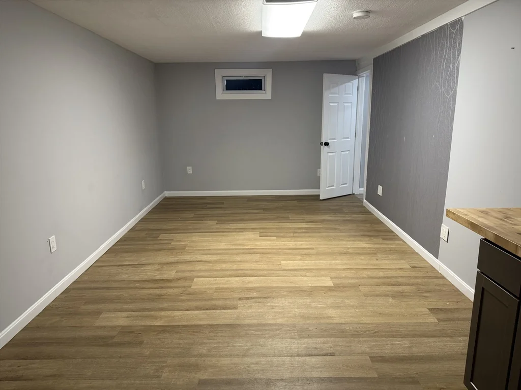 1 bed, 1 bath apartment for rent at 176 Court St Unit 10, Braintree Highlands — photo 8 of 8