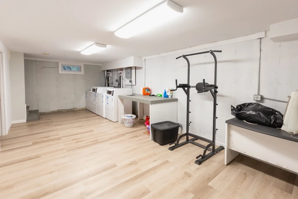 1 bed, 1 bath apartment for rent at 176 Court St Unit 2, Downtown — photo 6 of 6