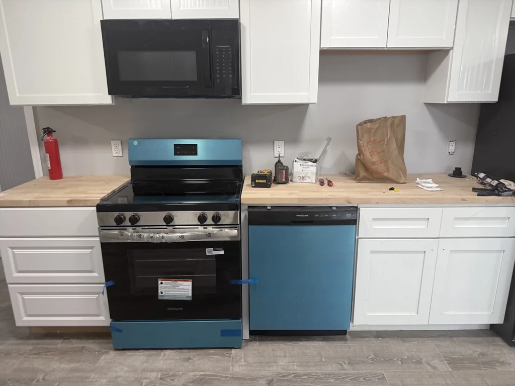 2 bed, 1 bath apartment for rent at 176 Court St Unit 4, Braintree Highlands — photo 9 of 19