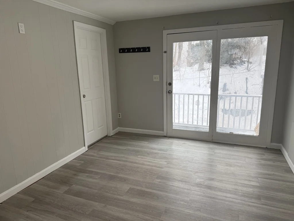 2 bed, 1 bath apartment for rent at 176 Court St Unit 7, Downtown — photo 5 of 22